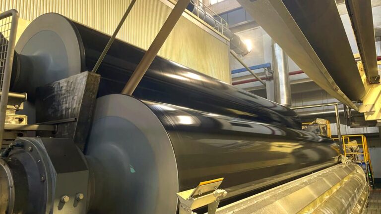 Paper Breakage and Re-feeding: Width Expansion or Roll Alignment?